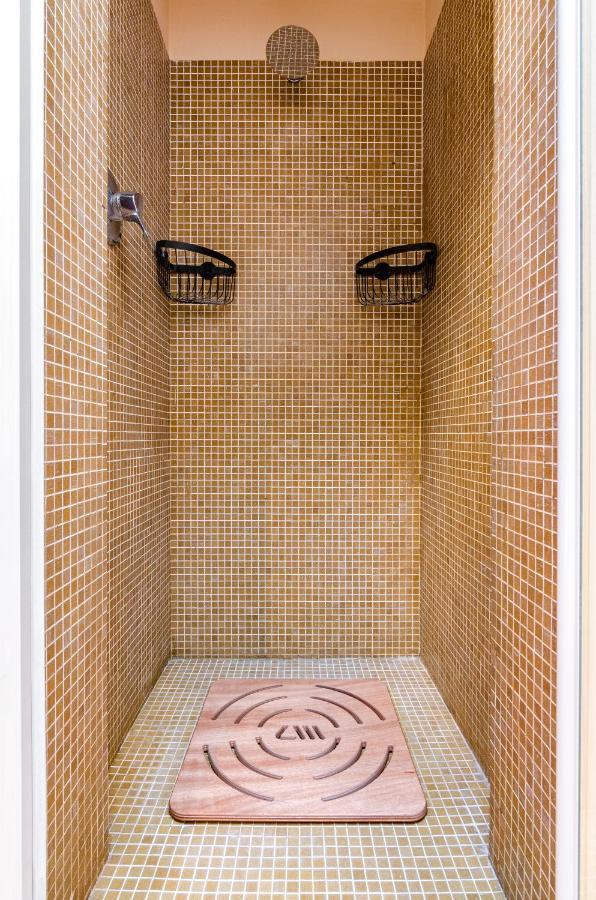 Altabella Panoramic Tower Apartment Bologna Exterior photo